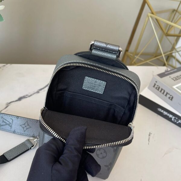 OUTDOOR SLINGBAG - Image 8