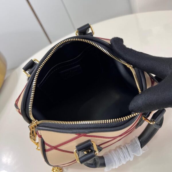 LV Speedy Bandoulière 20 - Image 8